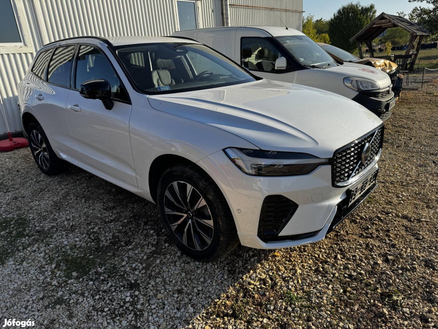Volvo XC60 2.0 [B4] Mhev Plus Dark Geartronic 7...